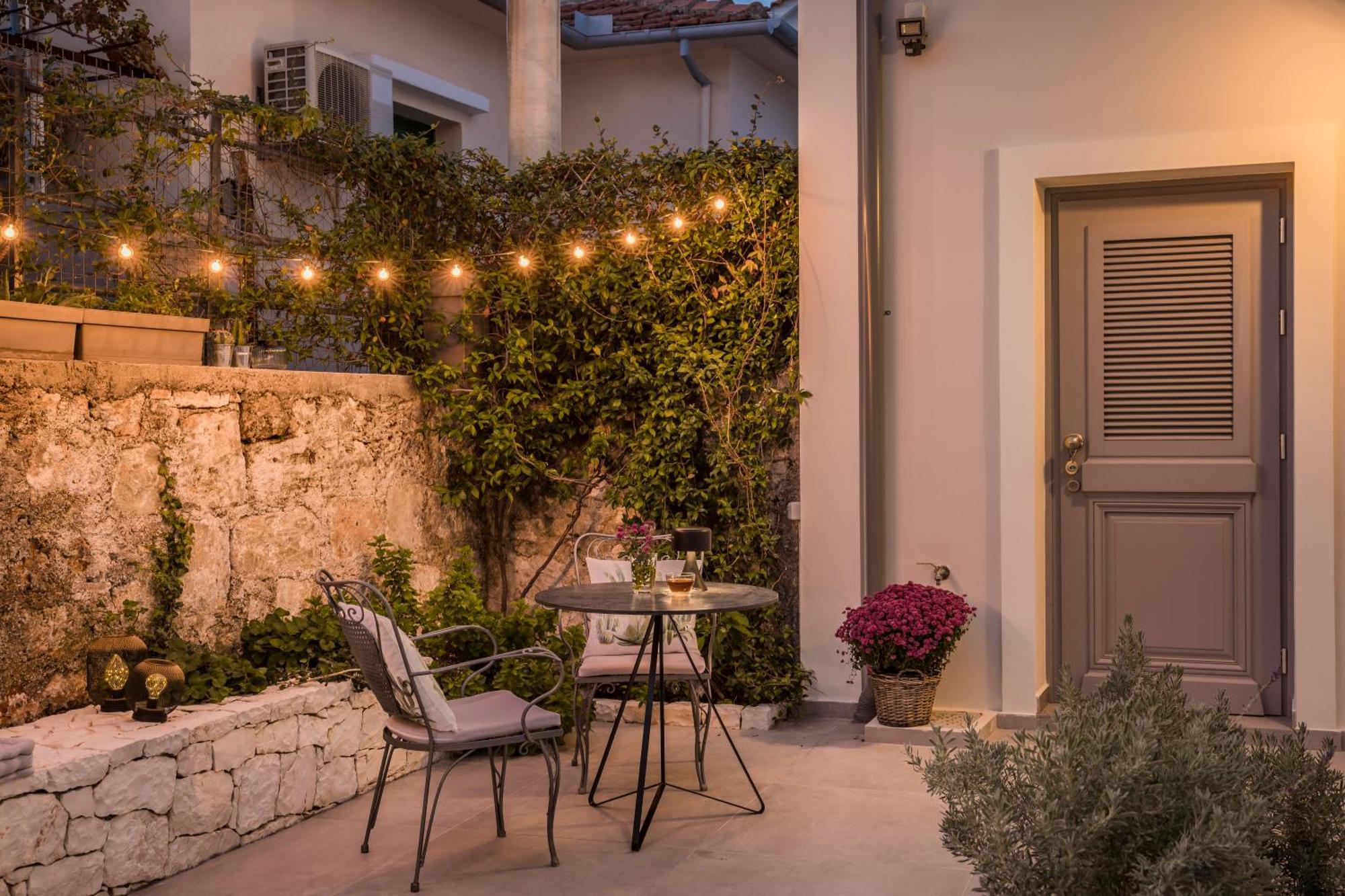 Marissa'S Elegant Retreats Apartment อาร์กอสโตลี ภายนอก รูปภาพ